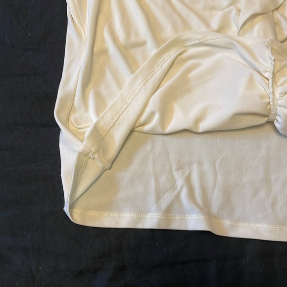 Cream Ruffle front Short sleeve blouse - Picture 4 of 7